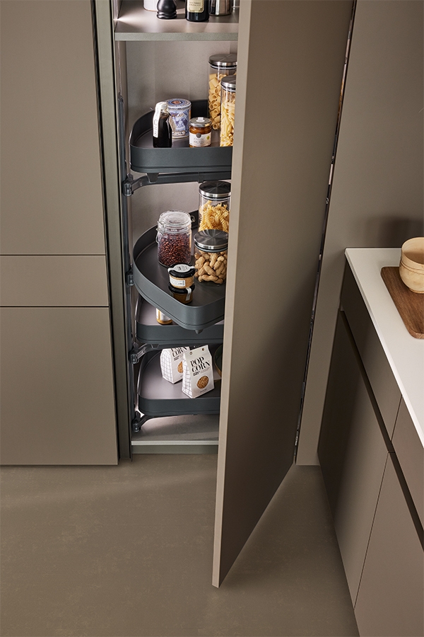 Colonna con estrazione Le Mans